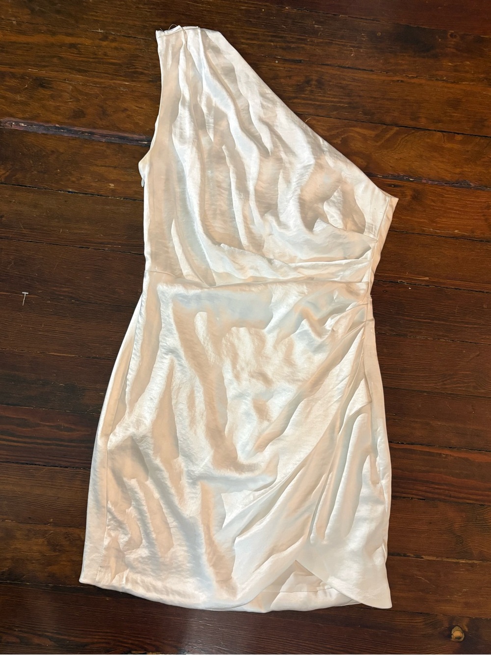 Elliatt revolve white satin one shoulder drapey bridal dress size M